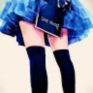 Meet your Posher, Zoha